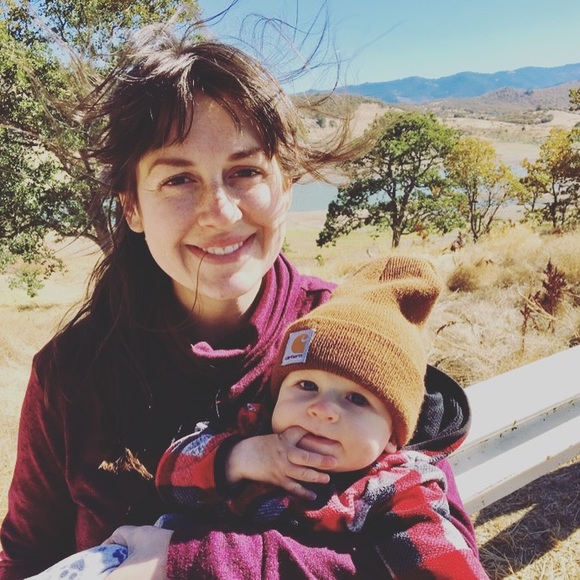 Meet your Posher, Lisa - Picture 1 of 1